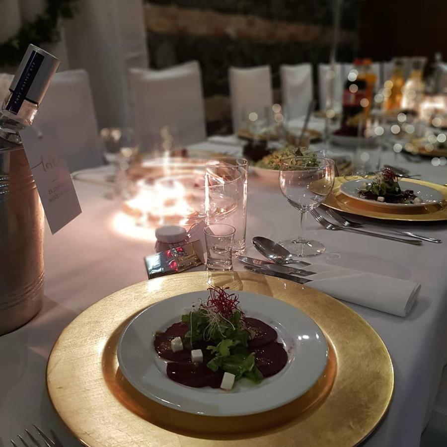 Amadeus Hotel Zielona Gora Dış mekan fotoğraf